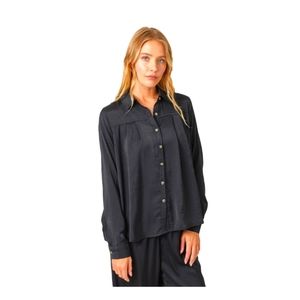 Women's Mystree Satin Button Down Shirt NWT Size Medium